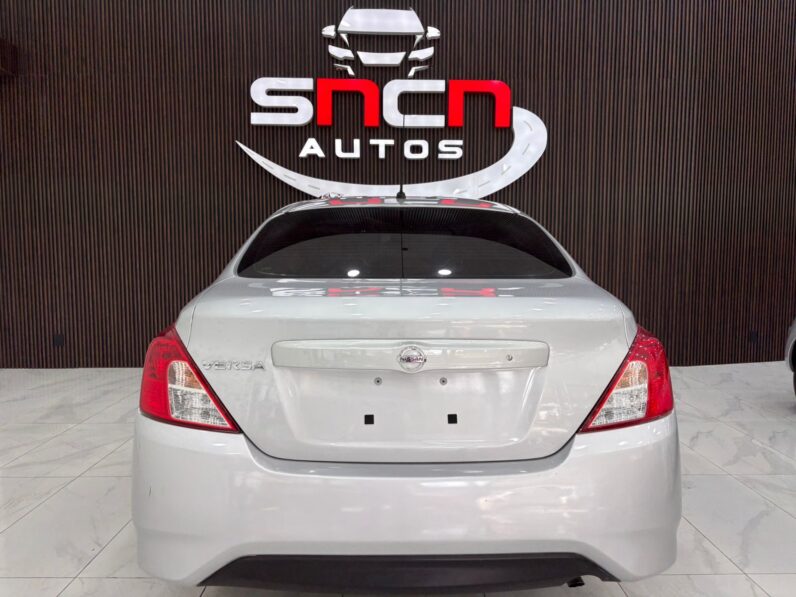 NISSAN VERSA V-DRIVE 2020