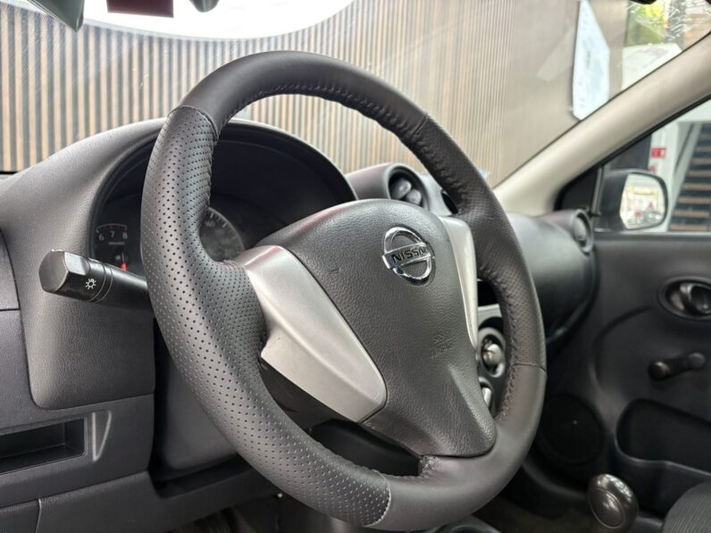 NISSAN VERSA V-DRIVE 2020