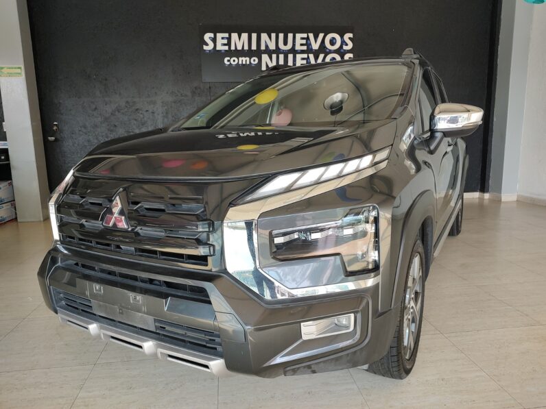 MITSUBISHI XPANDER CROSS 2024