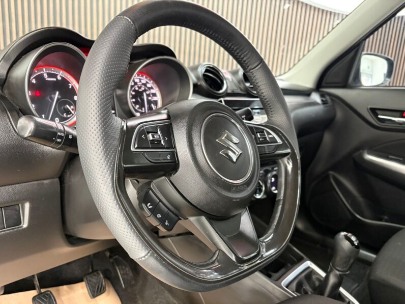SUZUKI SWIFT 2024