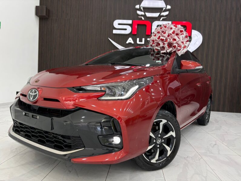 TOYOTA YARIS S 2024