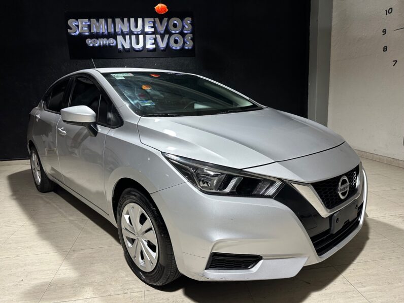 NISSAN VERSA 2020