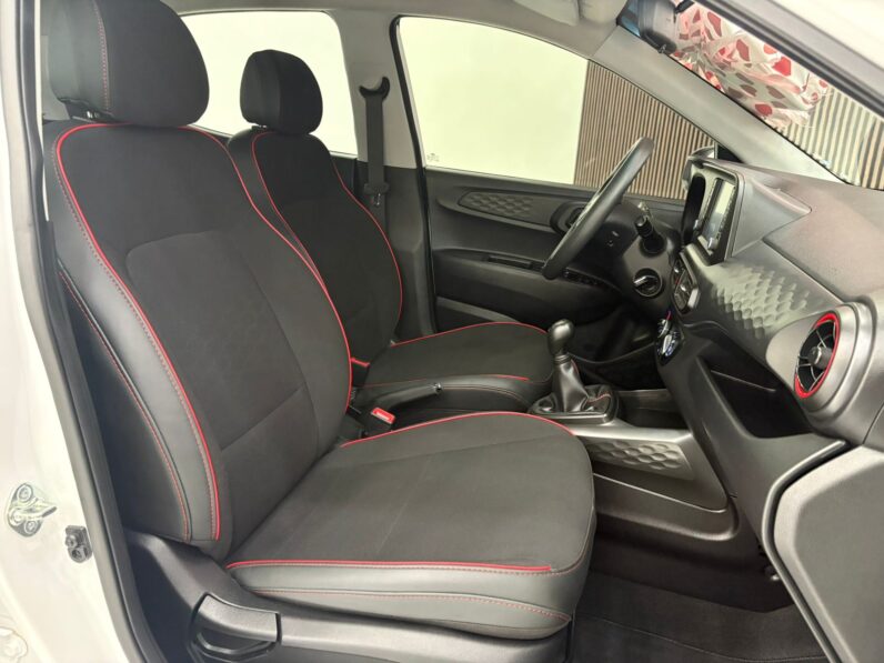 HYUNDAI GRAND I 10 2025