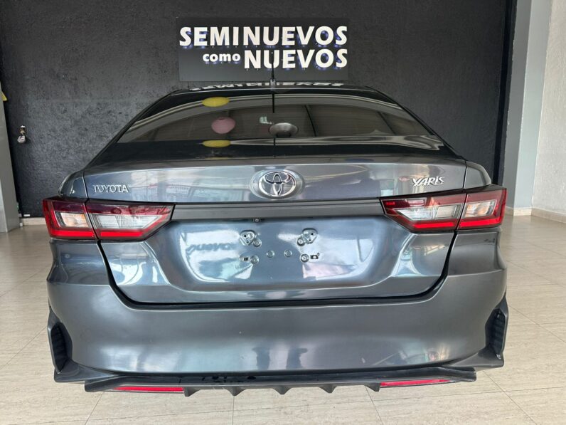 TOYOTA YARIS 2023