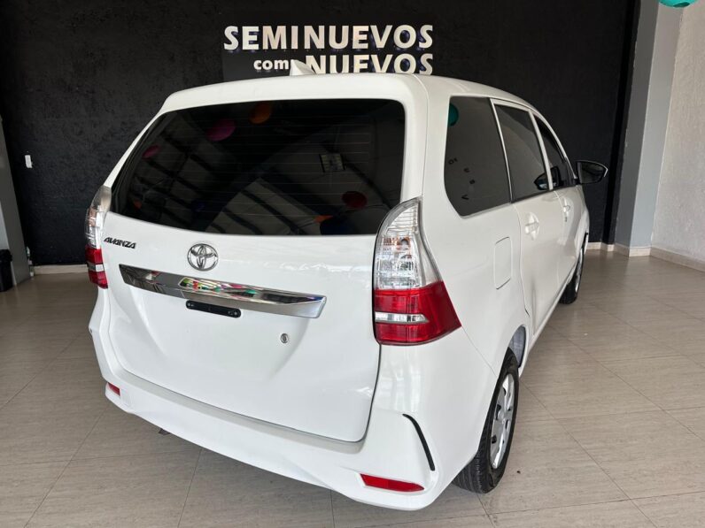 TOYOTA AVANZA