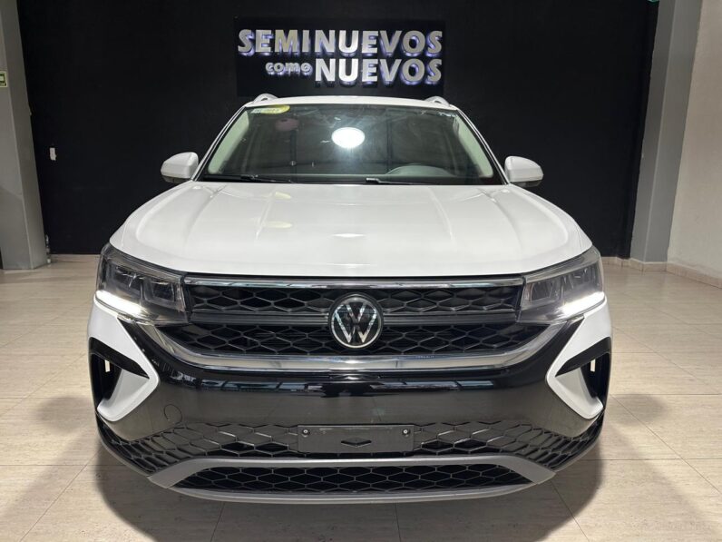 VOLKSWAGEN TAOS 2024