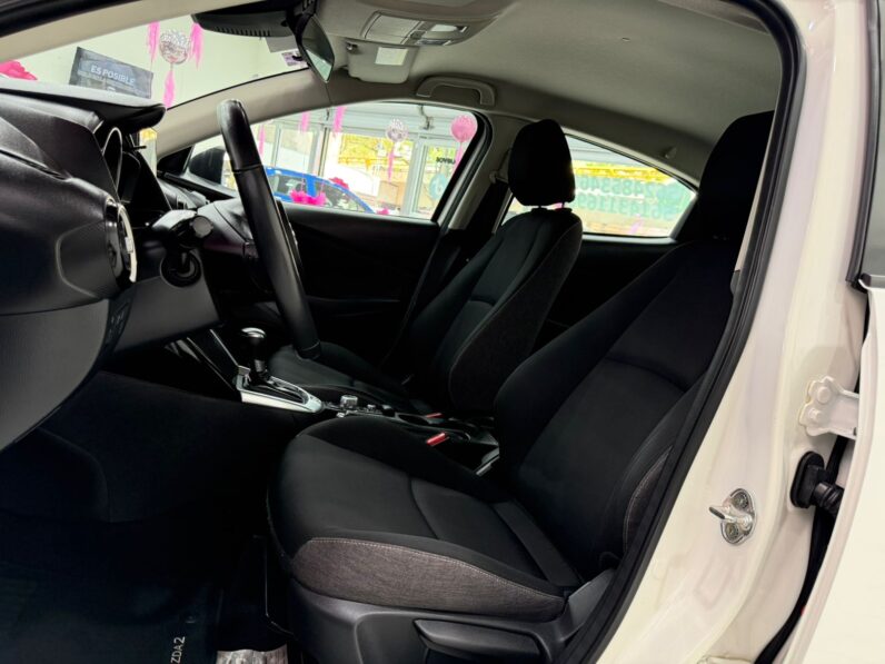 MAZDA 2 2025