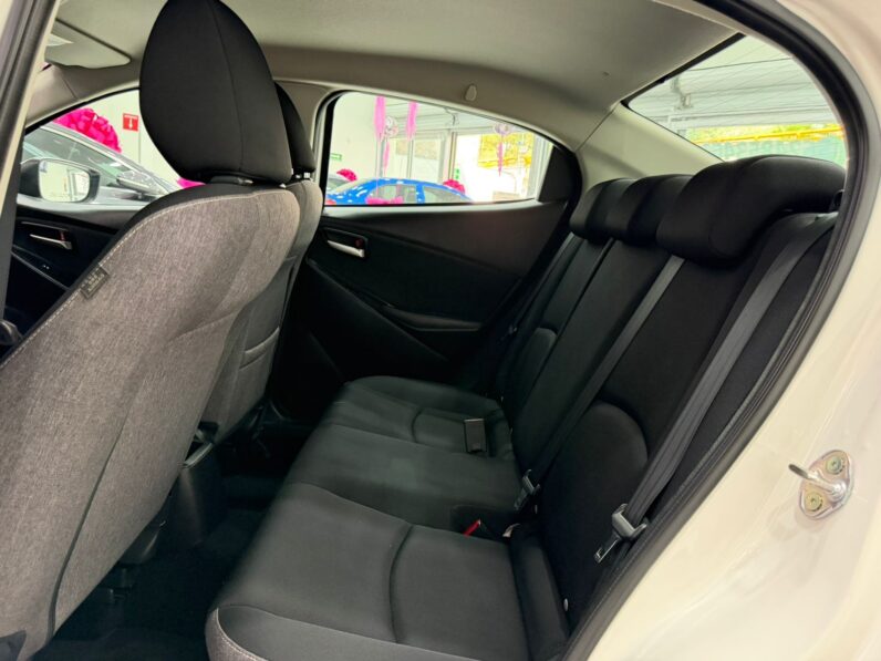 MAZDA 2 2025