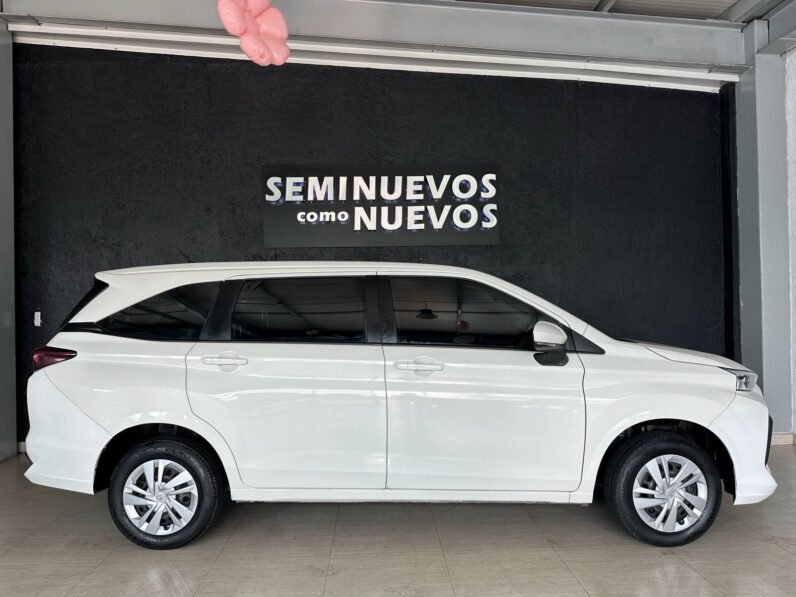 TOYOTA AVANZA 2024