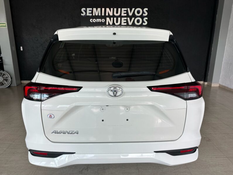 TOYOTA AVANZA 2024