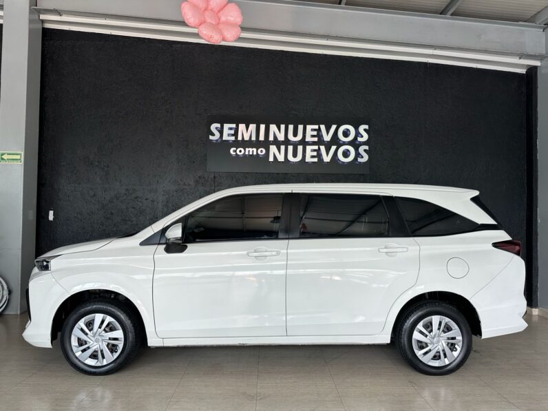 TOYOTA AVANZA 2024