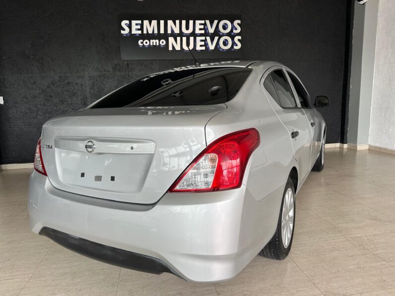 NISSAN VERSA V-DRIVE 2020