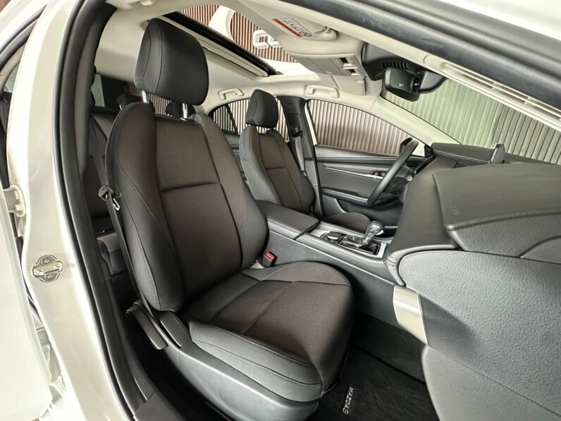 MAZDA 3 2026