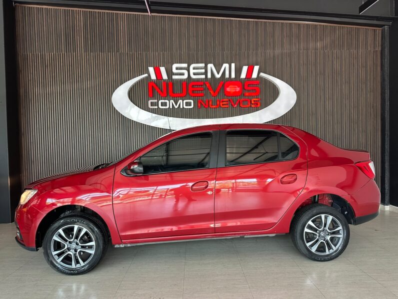 RENAULT LOGAN 2024