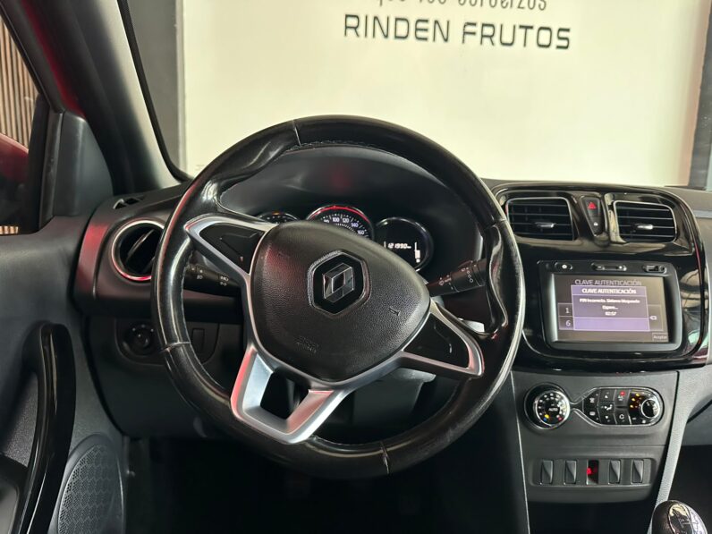 RENAULT LOGAN 2024