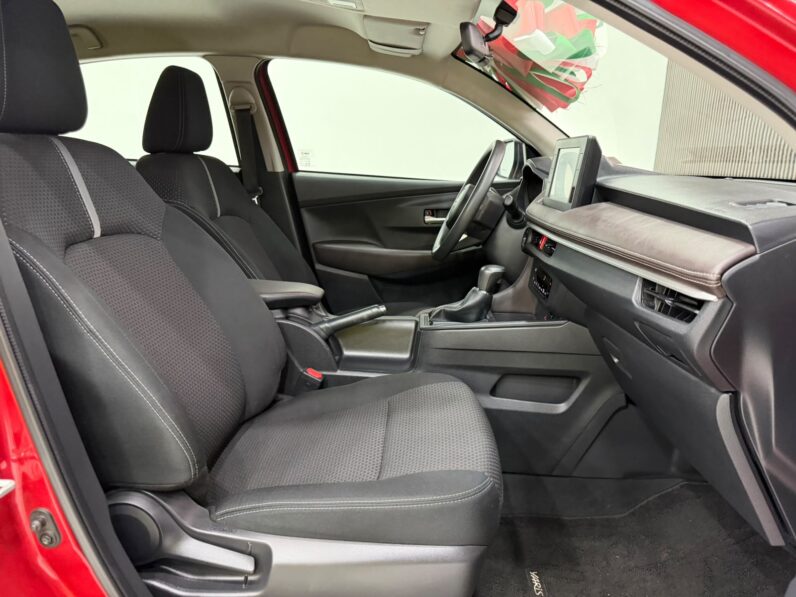 TOYOTA YARIS 2024
