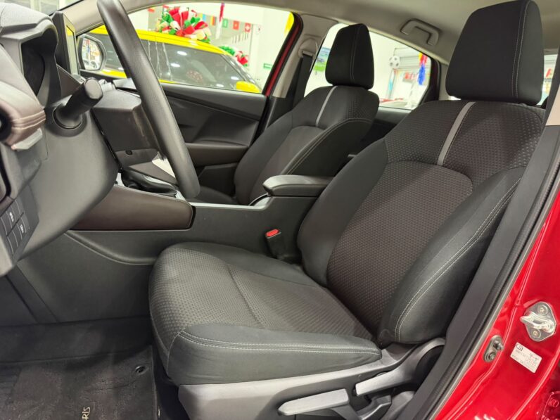 TOYOTA YARIS 2024