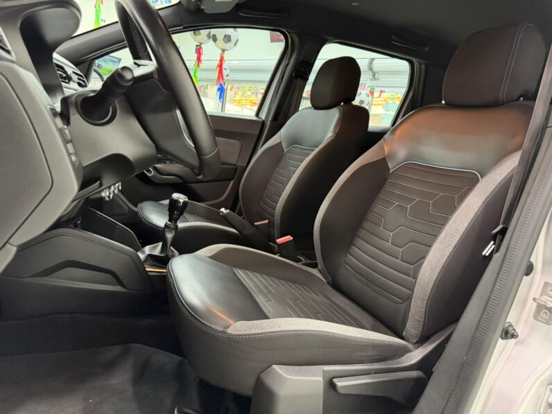 RENAULT DUSTER 2023