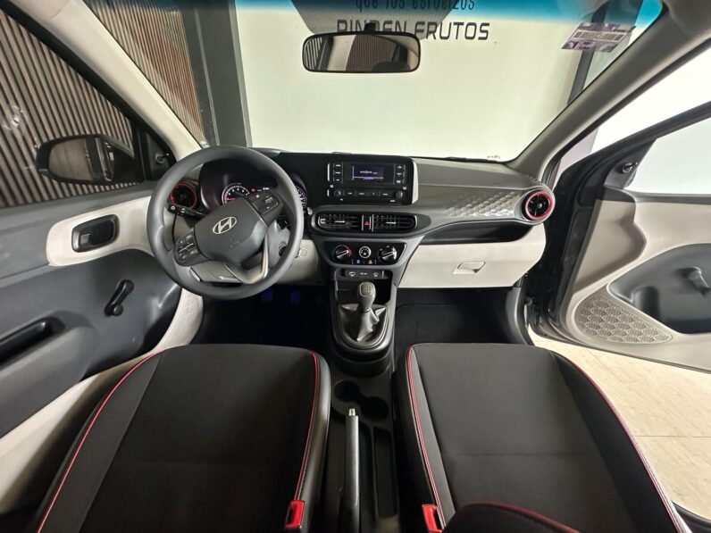 HYUNDAI GRAND i10 2025