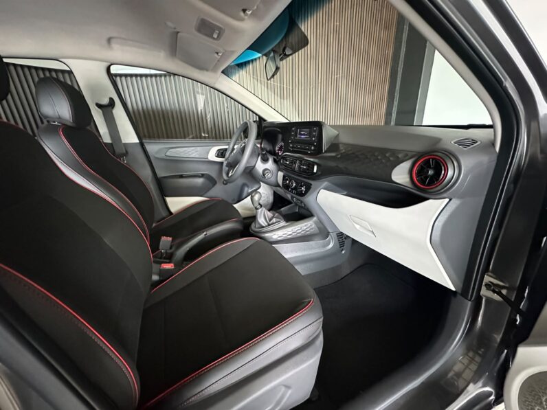 HYUNDAI GRAND i10 2025