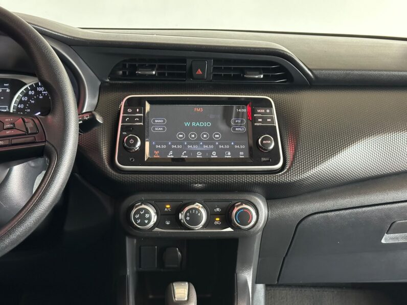 NISSAN KICKS ADVANCE 2024