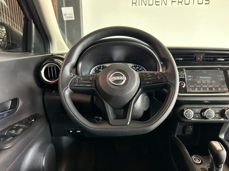 NISSAN KICKS ADVANCE 2024