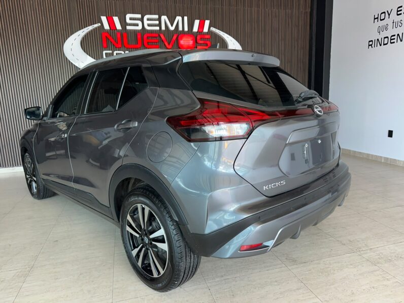 NISSAN KICKS ADVANCE 2024
