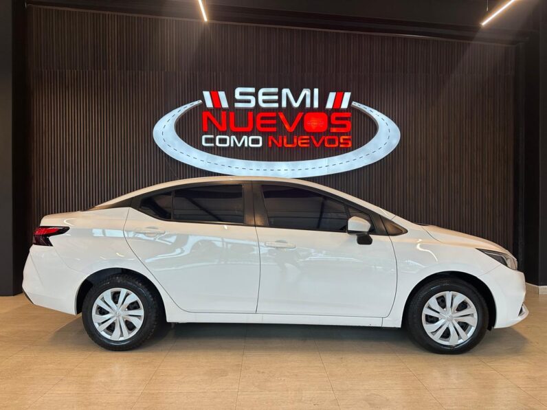NISSAN VERSA 2021