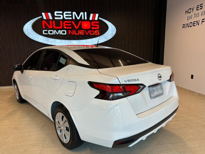 NISSAN VERSA 2021