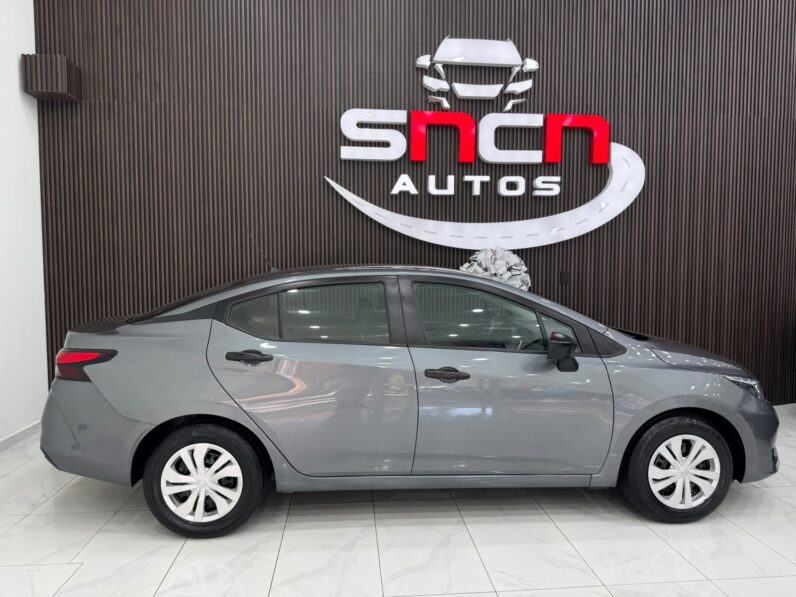 NISSAN VERSA 2025