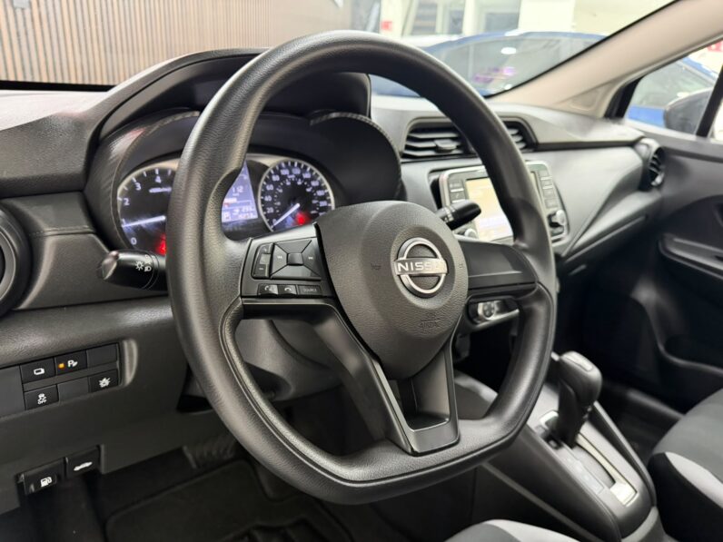 NISSAN VERSA 2025