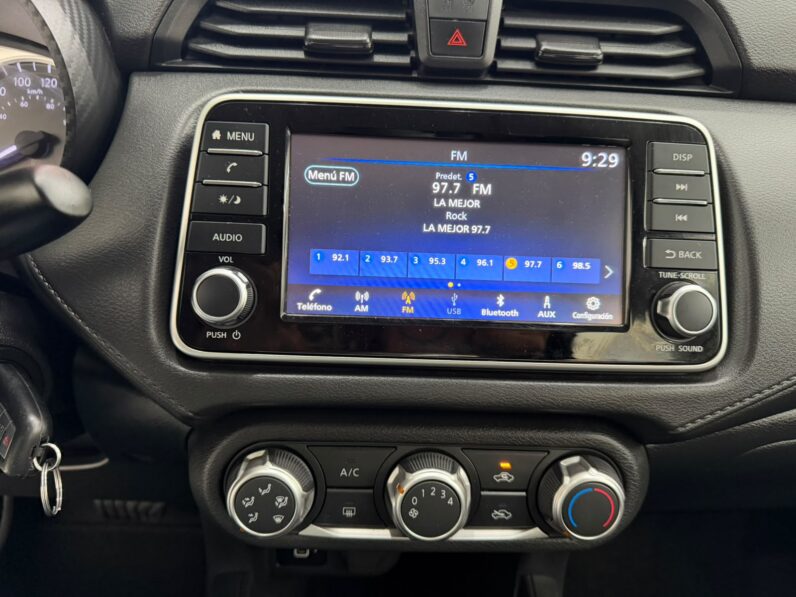 NISSAN VERSA 2025
