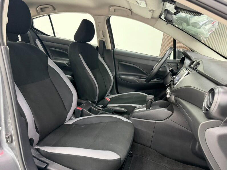 NISSAN VERSA 2025