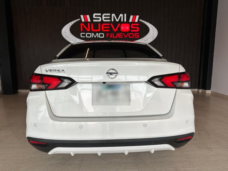 NISSAN VERSA 2021