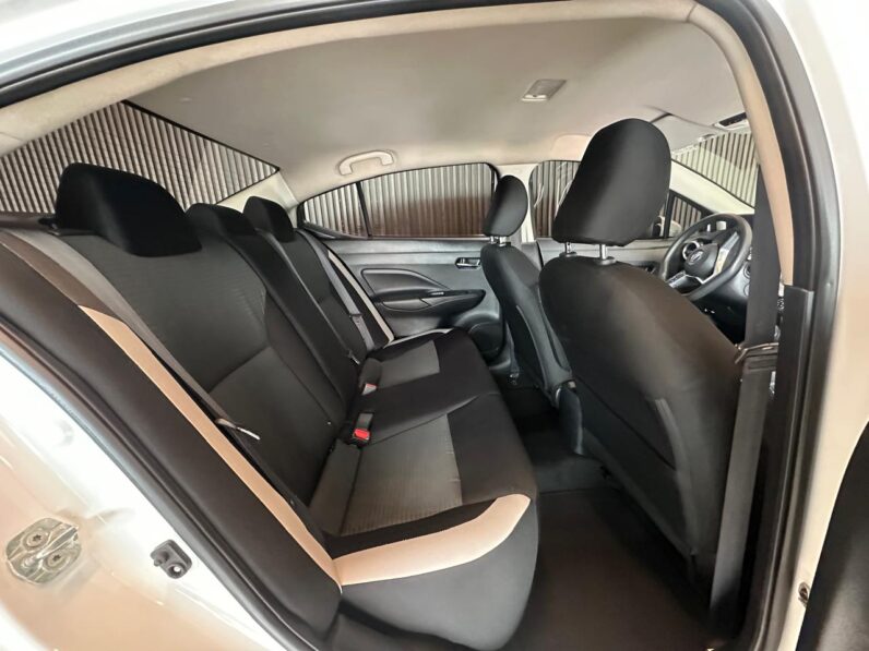 NISSAN VERSA 2021