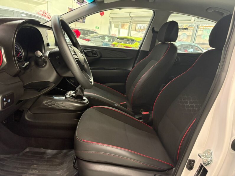 HYUNDAI GRAND i10 2025