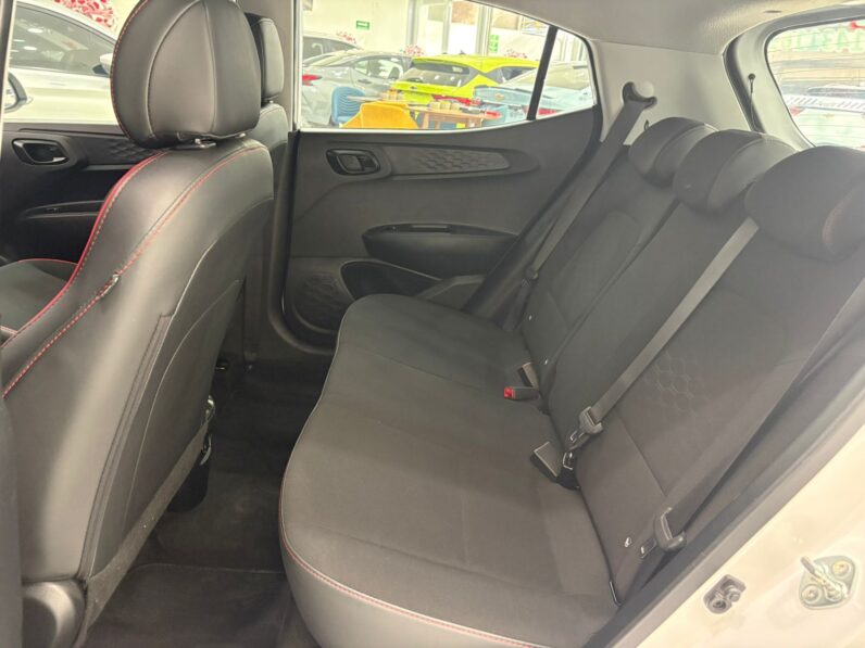 HYUNDAI GRAND i10 2025