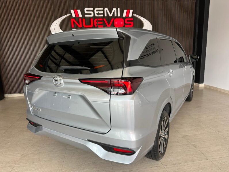 TOYOTA AVANZA 2024