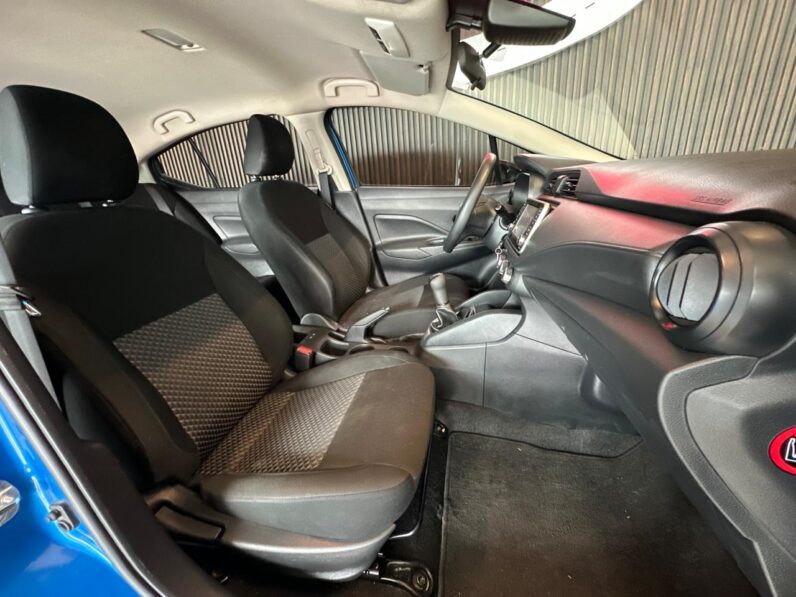 NISSAN VERSA 2024