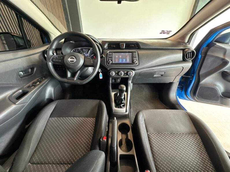 NISSAN VERSA 2024