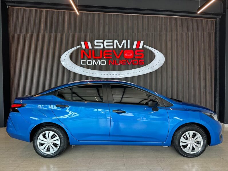 NISSAN VERSA 2024
