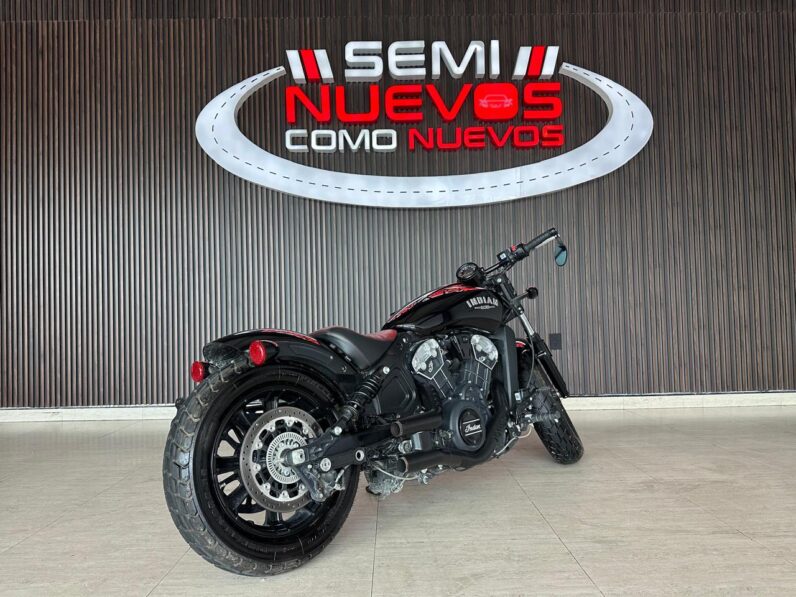 MOTO INDIAN SCOUT BOBBER 2023