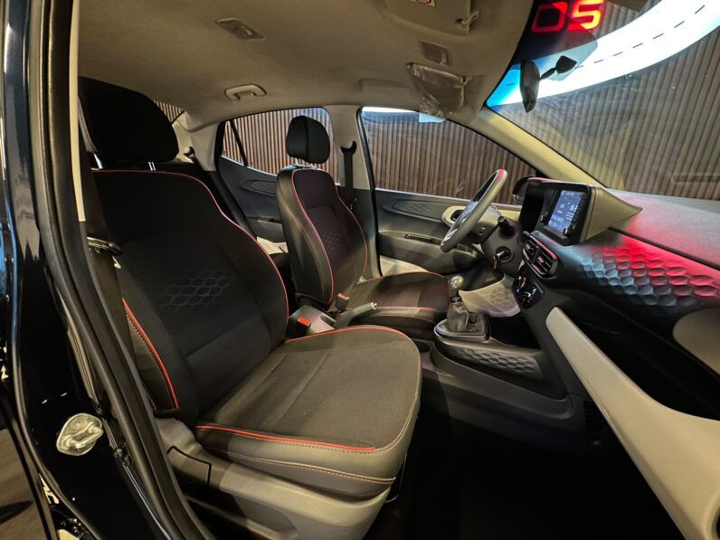 HYUNDAI GRAND i10 2025