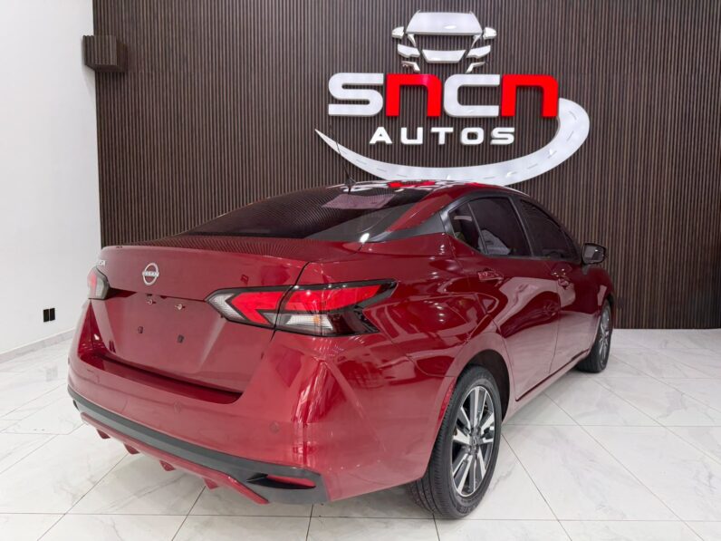 NISSAN VERSA 2024