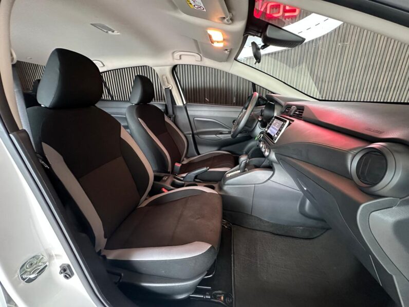NISSAN VERSA 2024