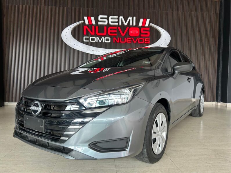 NISSAN VERSA 2025