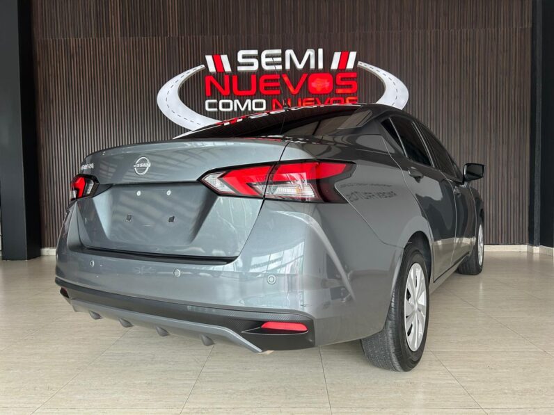 NISSAN VERSA 2025