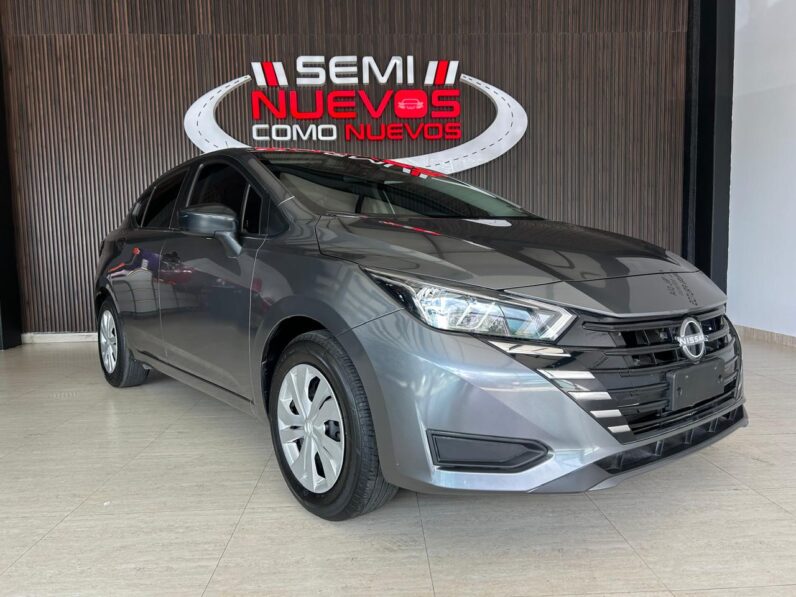 NISSAN VERSA 2025