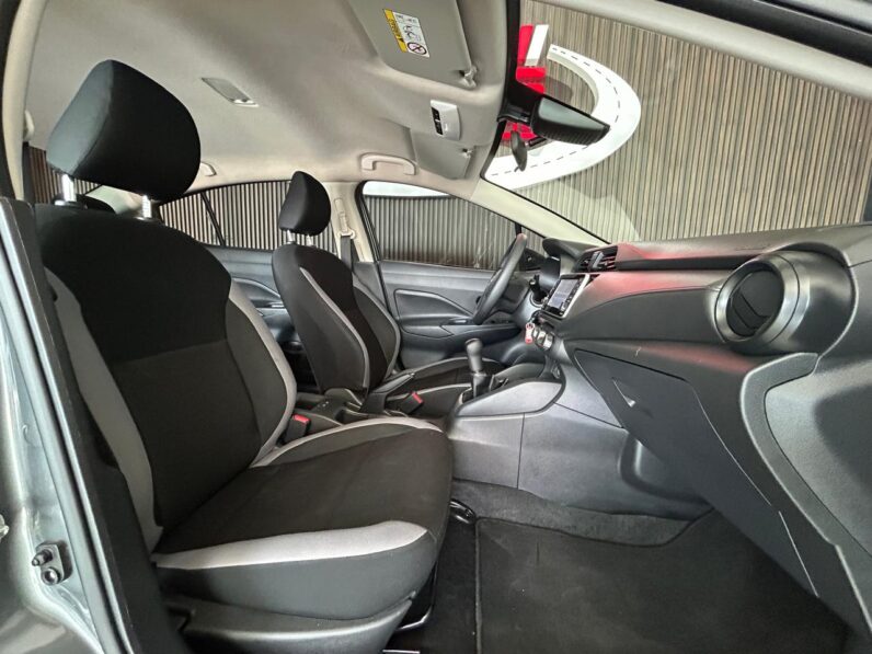 NISSAN VERSA 2025