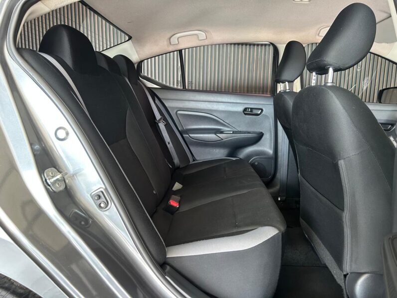 NISSAN VERSA 2025